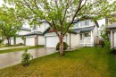 7820 Laguna Way Ne, Calgary, AB 