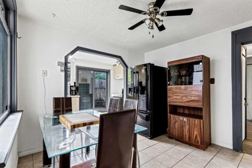 2906 17 Street Sw, Calgary, AB 