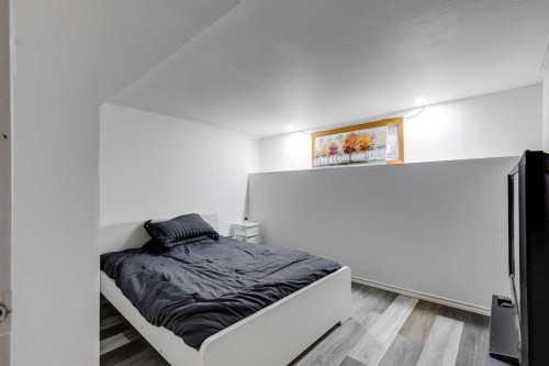 2906 17 Street Sw, Calgary, AB 
