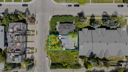 2906 17 Street Sw, Calgary, AB 