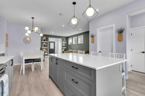 228 Hillcrest Road Sw, Airdrie, AB 