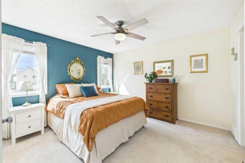 67 Prestwick Crescent Se, Calgary, AB - Indoor Photo Showing Bedroom