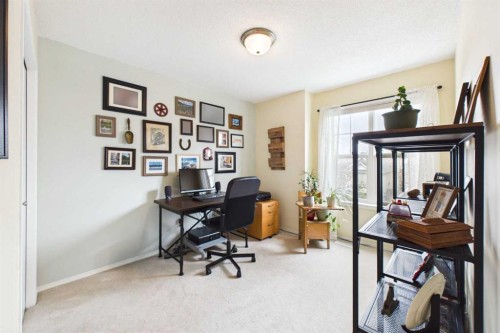 67 Prestwick Crescent Se, Calgary, AB - Indoor Photo Showing Office