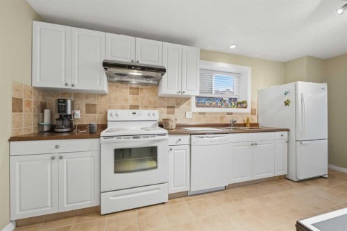 172 Sherwood Mews Nw, Calgary, AB 