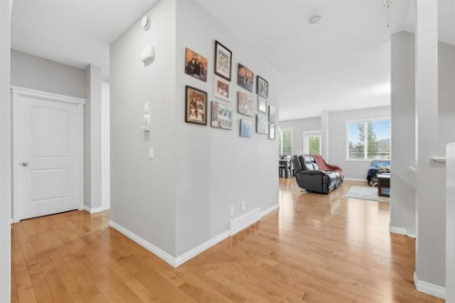 172 Sherwood Mews Nw, Calgary, AB 