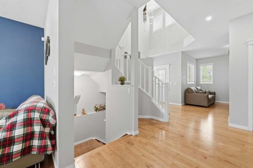 172 Sherwood Mews Nw, Calgary, AB 