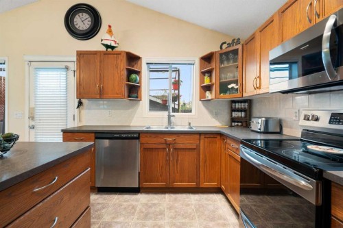 57 Saddlemont Grove Ne, Calgary, AB 