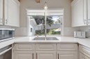 185 Springwood Drive Sw, Calgary, AB 