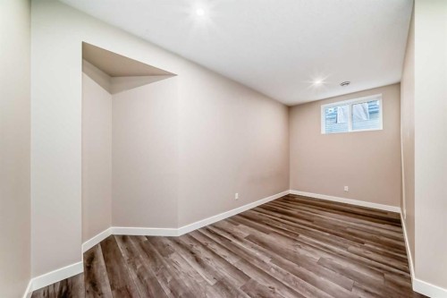 832 Coopers Square Sw, Airdrie, AB 