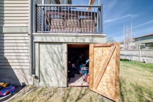 832 Coopers Square Sw, Airdrie, AB 