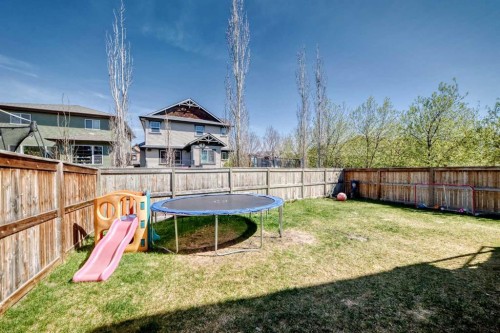 832 Coopers Square Sw, Airdrie, AB 