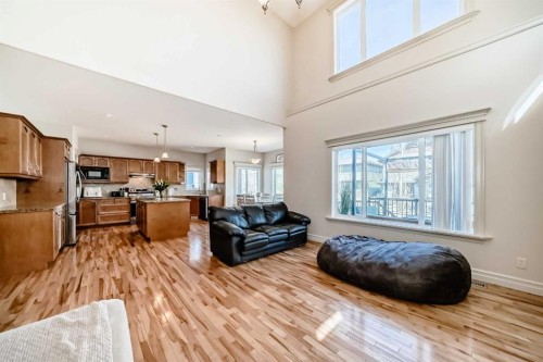 832 Coopers Square Sw, Airdrie, AB 