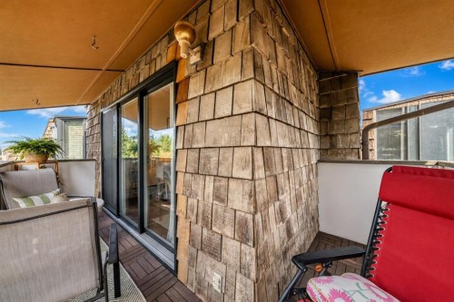 401-3719B 49 Street Nw, Calgary, AB - Outdoor With Exterior
