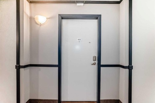 401-3719B 49 Street Nw, Calgary, AB - Indoor