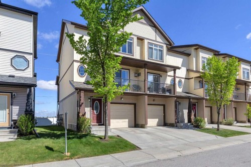 401 Copperpond Landing Se, Calgary, AB 