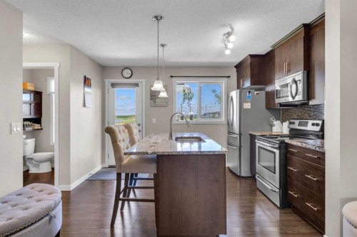401 Copperpond Landing Se, Calgary, AB 