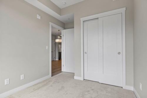 410-660 Shawnee Square Sw, Calgary, AB 