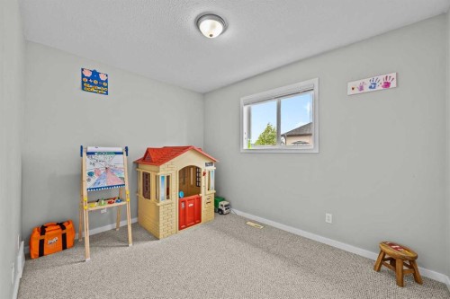 67 Saddlemead Green Ne, Calgary, AB 