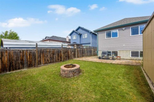 67 Saddlemead Green Ne, Calgary, AB 