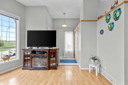 67 Saddlemead Green Ne, Calgary, AB 
