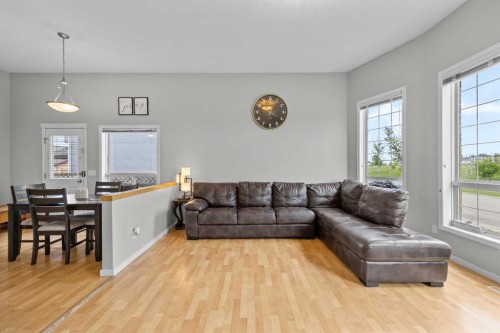67 Saddlemead Green Ne, Calgary, AB 