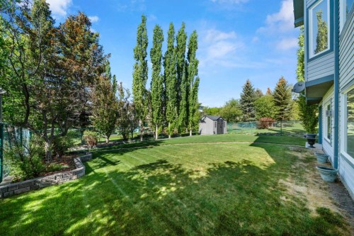 138 Gleneagles View, Cochrane, AB 