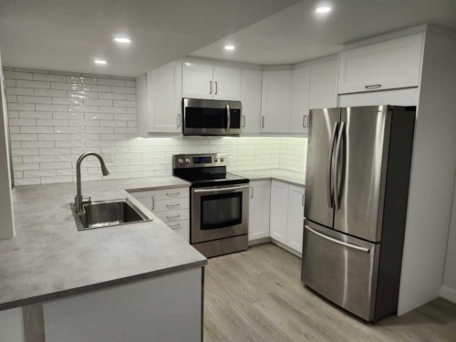 12108 Lake Waterton Way Se, Calgary, AB 