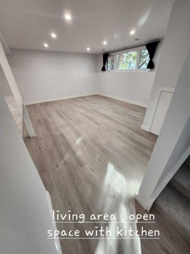 12108 Lake Waterton Way Se, Calgary, AB 