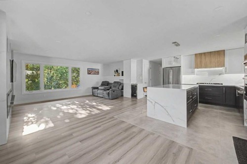 12108 Lake Waterton Way Se, Calgary, AB 
