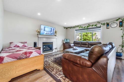183 Saddleback Road Ne, Calgary, AB 