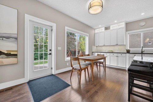 46 Simcrest Manor Sw, Calgary, AB 