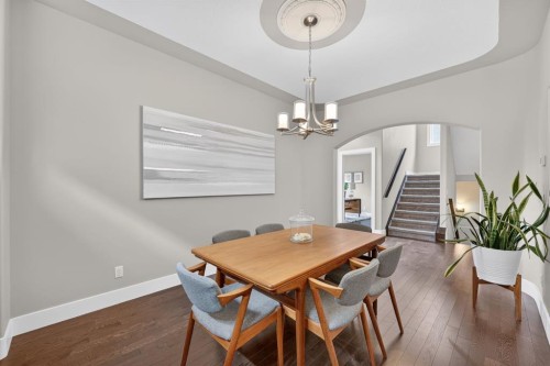 46 Simcrest Manor Sw, Calgary, AB 