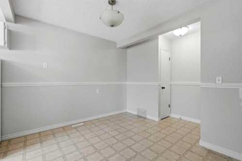 35-740 Bracewood Drive Sw, Calgary, AB 