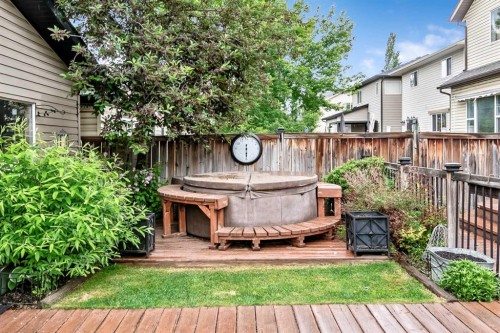 87 Elgin Drive, Calgary, AB 