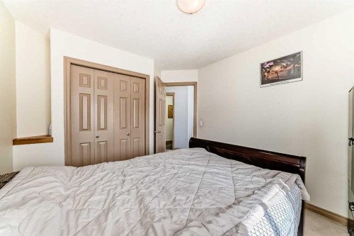 115 Rockledge Terrace Nw, Calgary, AB 