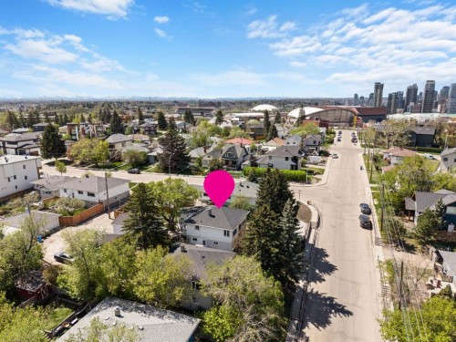 817 17 Avenue Se, Calgary, AB - Outdoor With View