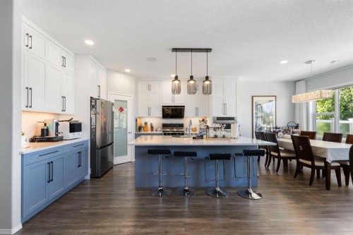 76 Rockywood Park Nw, Calgary, AB 