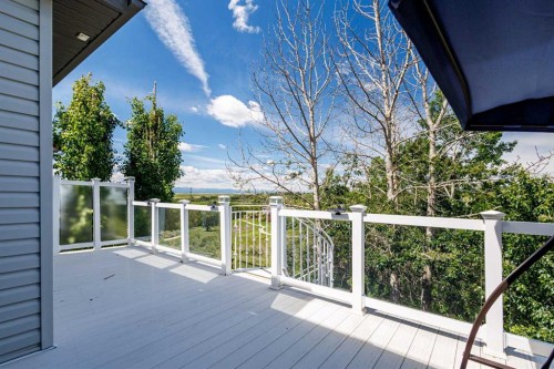 76 Rockywood Park Nw, Calgary, AB 