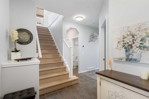 76 Rockywood Park Nw, Calgary, AB 