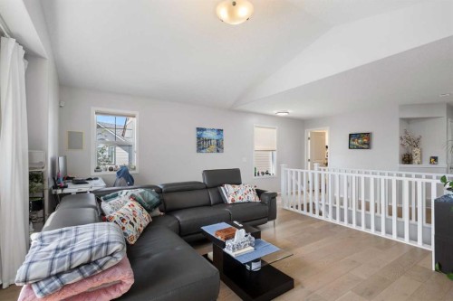 76 Rockywood Park Nw, Calgary, AB 