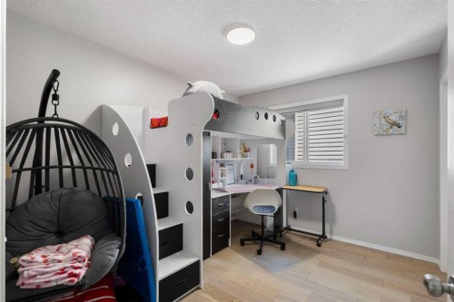 76 Rockywood Park Nw, Calgary, AB 