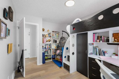 76 Rockywood Park Nw, Calgary, AB 