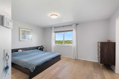 76 Rockywood Park Nw, Calgary, AB 