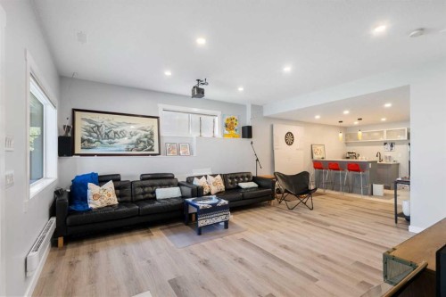 76 Rockywood Park Nw, Calgary, AB 