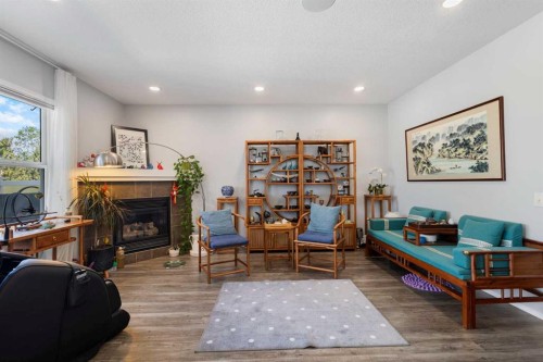 76 Rockywood Park Nw, Calgary, AB 