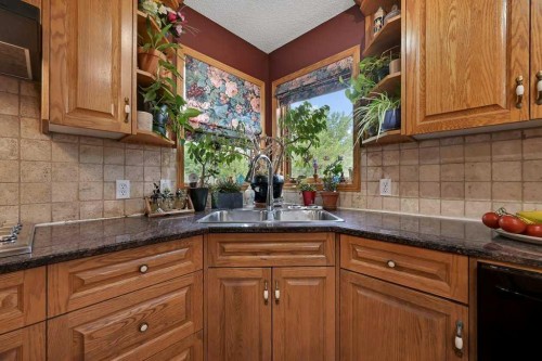 158 Valley Glen Heights Nw, Calgary, AB 