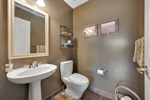 158 Valley Glen Heights Nw, Calgary, AB 