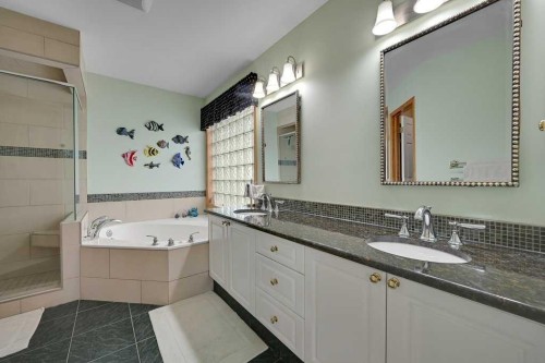 158 Valley Glen Heights Nw, Calgary, AB 
