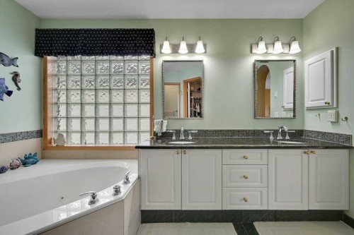 158 Valley Glen Heights Nw, Calgary, AB 