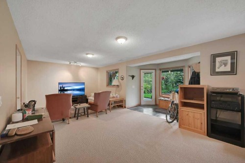 158 Valley Glen Heights Nw, Calgary, AB 